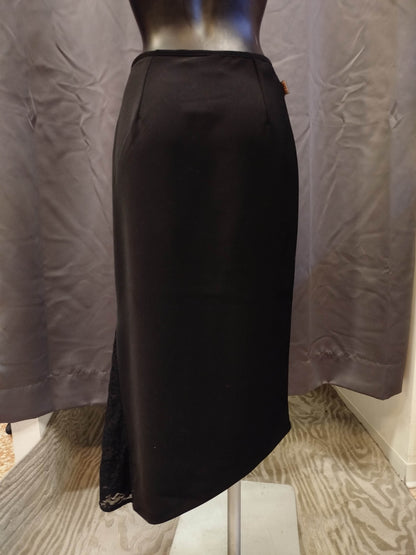 Gonna nera Eklè asimmetrica ( M donna)