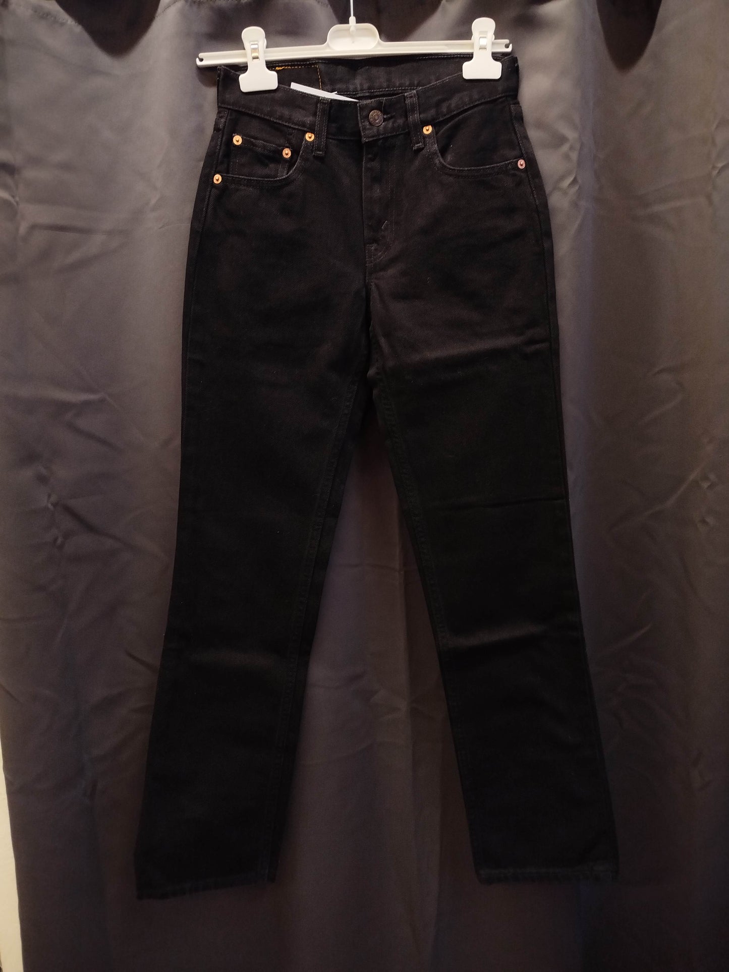 Jeans Levi's 595 nuovi con cartellino (s)donna