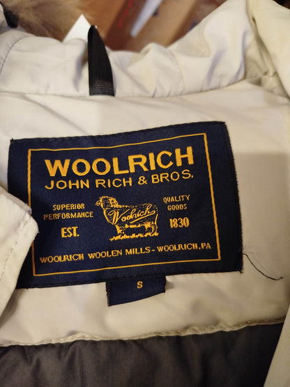 Piumino Woolrich panna ( s donna)