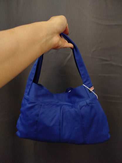 Borsa a Mano “Reborn” – Upcycled da Pantalone Diesel