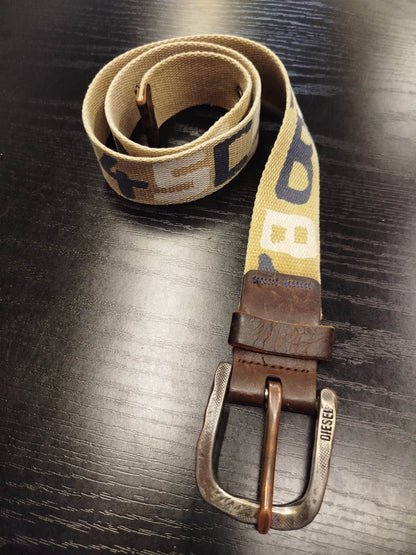 Cintura Diesel Y2K – Tela Cachi e Marrone, 90 cm, Fibbia Logata Vintage