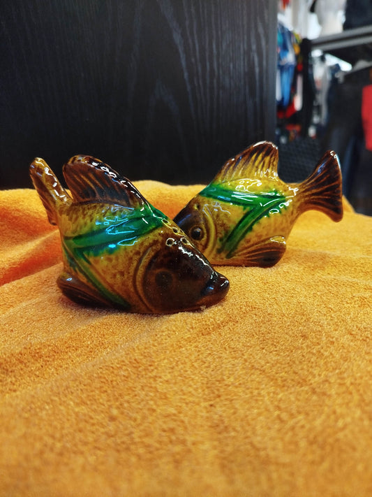 Porta sale e pepe a forma di pesce