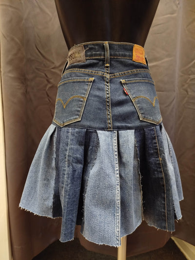 Gonna Levi's Custom R3BORN (xs/s) thumbnail