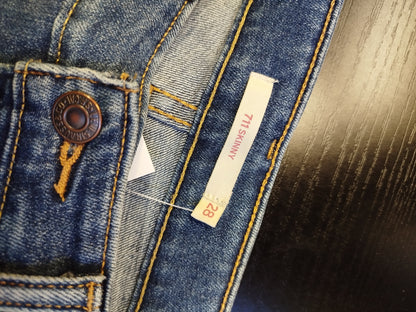 Jeans Levi's 711 skinny (M)