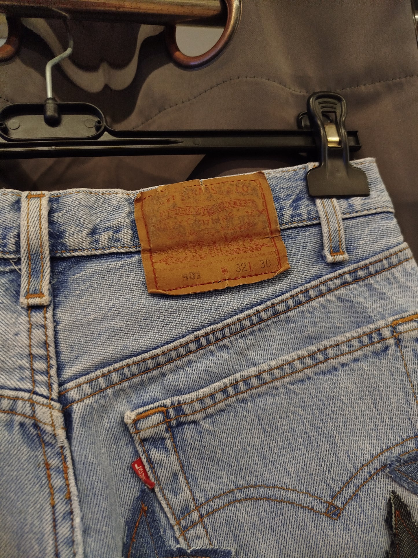 Gonna Levi's custom R3born (L)