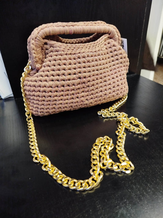 Borsa crochet clutch rosa artigianale